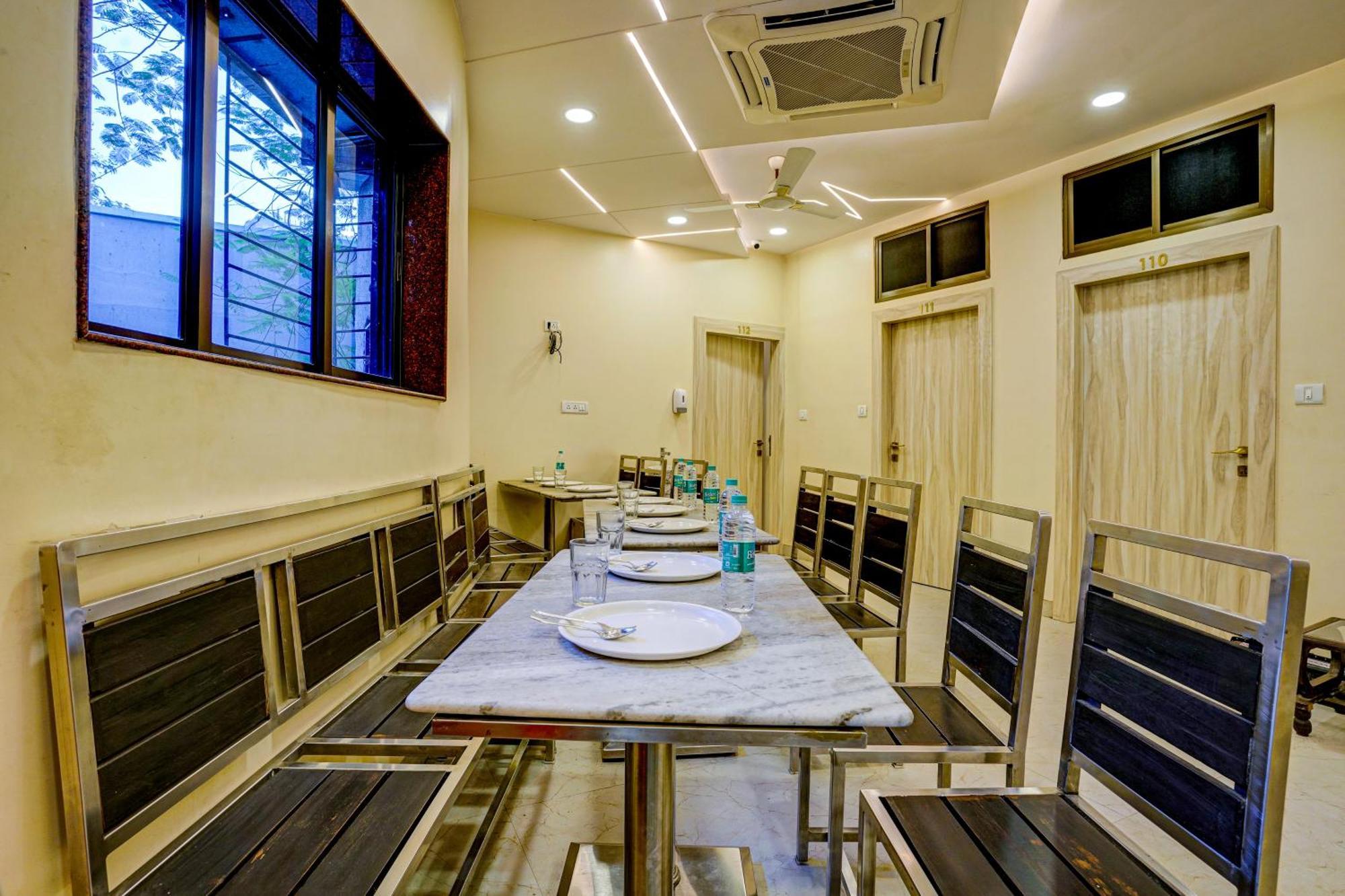 Kiwi International,Hotel,Mumbai Ngoại thất bức ảnh
